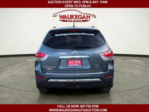 Used 2015 Nissan Pathfinder SV w/ Trailer Tow Package AWD/4WD image 6