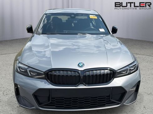 Used 2023 BMW 330e w/ M Sport Package RWD image 4