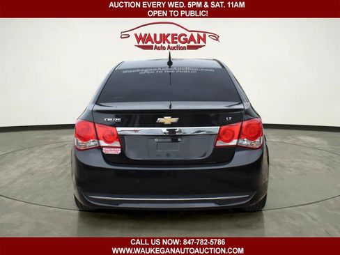 Used 2012 Chevrolet Cruze LT w/ RS Package FWD image 7