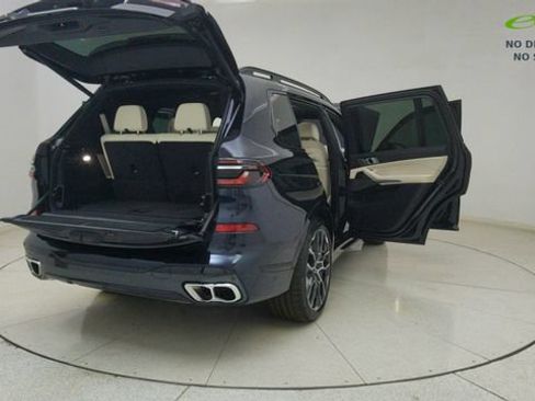 Used 2026 BMW X7 M60i AWD/4WD image 77