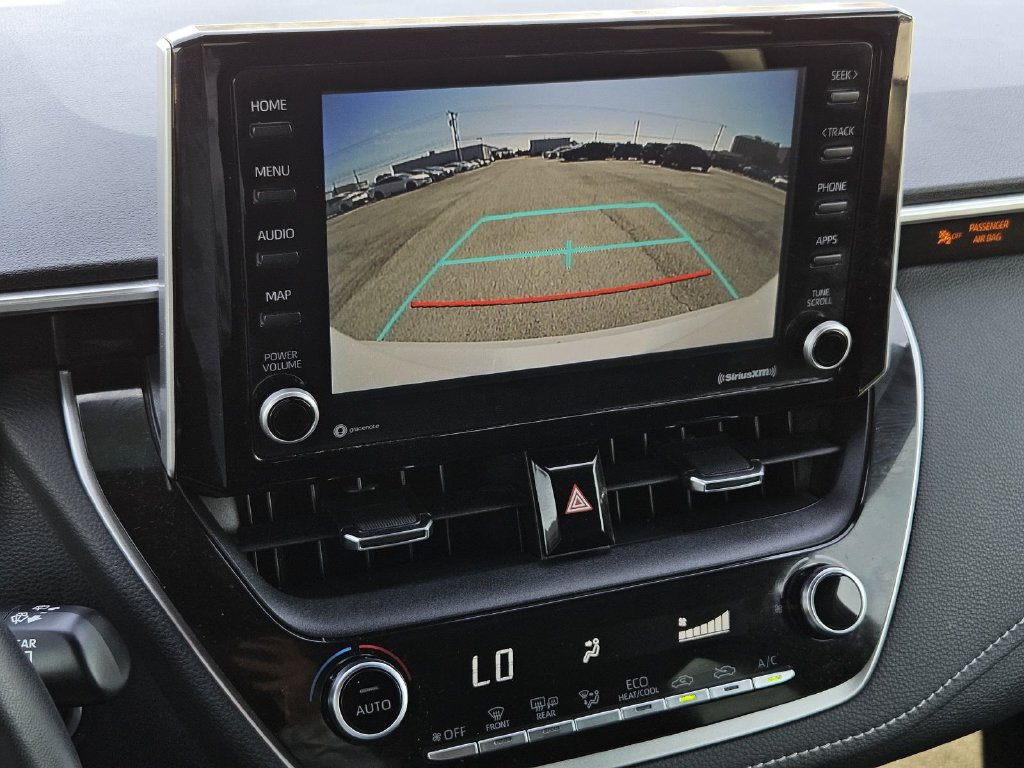 Used 2022 Toyota Corolla SE FWD image 19