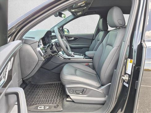 Used 2025 Audi Q7 3.0T Premium Plus AWD/4WD image 15