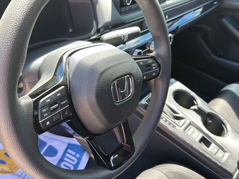 Used 2024 Honda Civic LX image 22
