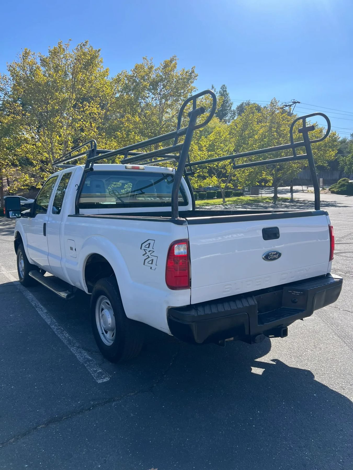 Used 2011 Ford F250 XL AWD/4WD image 5