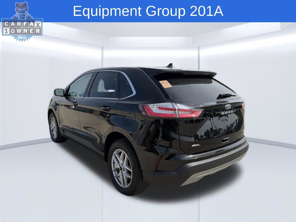 Used 2023 Ford Edge SEL w/ Convenience Package AWD/4WD image 3