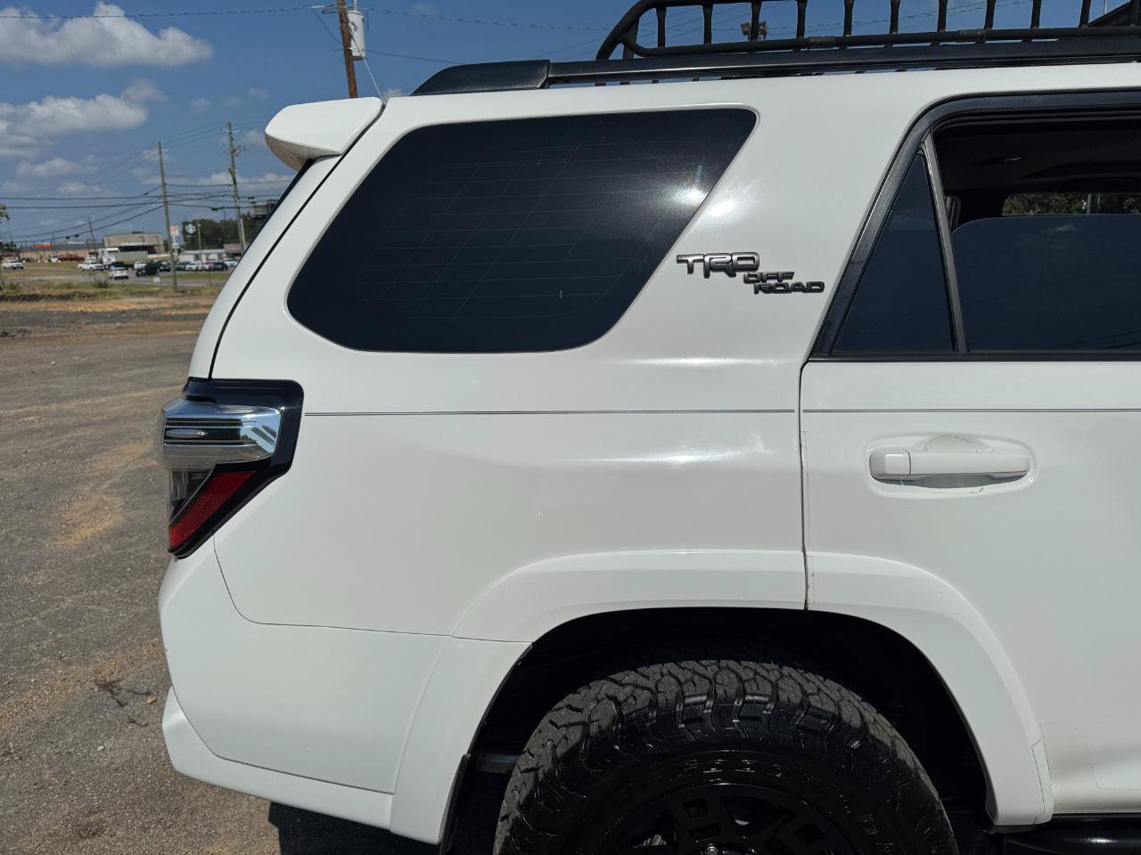 Used 2019 Toyota 4Runner TRD Off-Road Premium AWD/4WD image 12