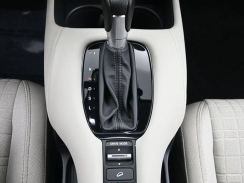Used 2024 Honda HR-V LX image 18