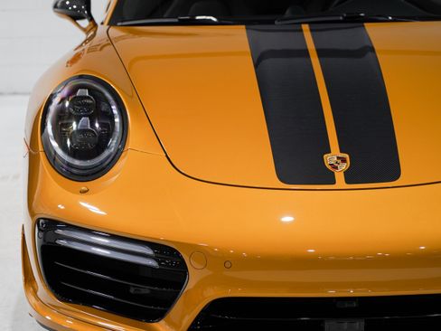 Used 2018 Porsche 911 Turbo S AWD/4WD image 33