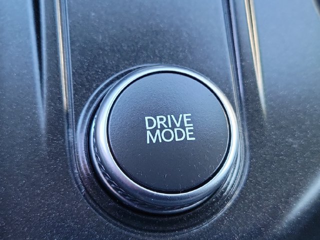 Used 2026 Ford Explorer Active RWD image 18