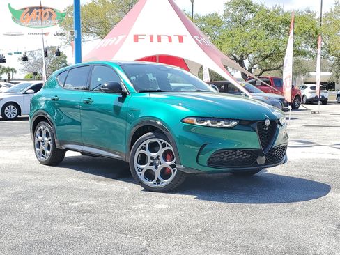 Used 2024 Alfa Romeo Tonale Veloce AWD/4WD image 1