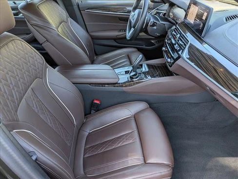 Certified 2023 BMW M550i xDrive w/ Executive Package AWD/4WD image 22