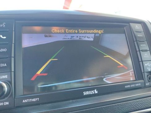 Used 2019 Dodge Grand Caravan SE w/ UConnect Hands-Free Group image 22