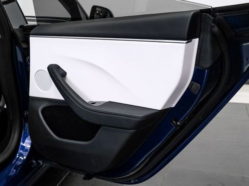 Used 2024 Tesla Model 3 Long Range image 49