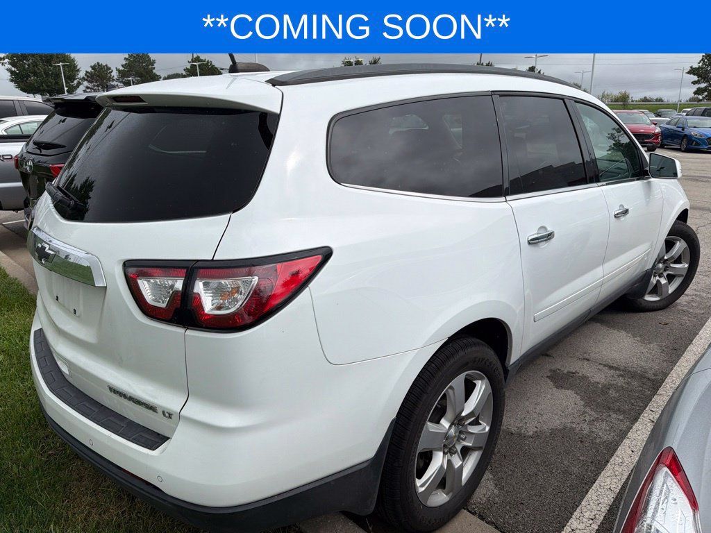 Used 2016 Chevrolet Traverse LT w/ Style and Technology Package AWD/4WD image 4