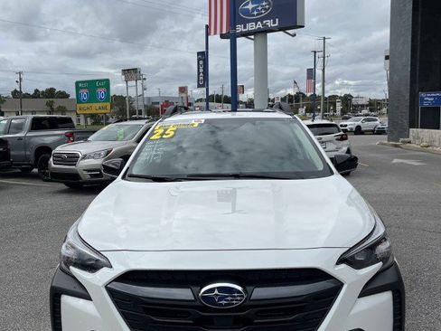 Certified 2025 Subaru Outback Limited image 8