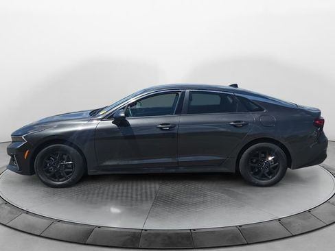 Used 2025 Kia K5 LXS FWD image 2
