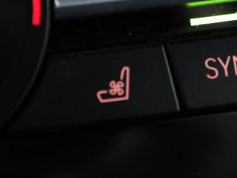 Used 2018 BMW X5 xDrive50i w/ M Sport Package image 30