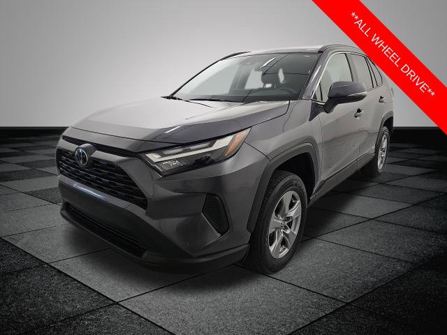 Certified 2025 Toyota RAV4 XLE AWD/4WD image 3