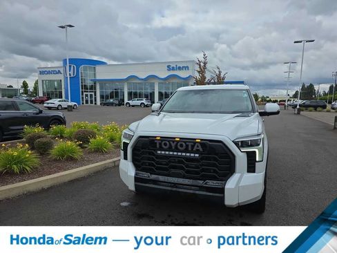 Used 2024 Toyota Tundra Limited AWD/4WD image 1