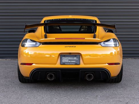 Certified 2025 Porsche 718 Cayman GT4 RS RWD image 6