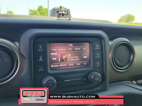 Used 2021 Jeep Gladiator Sport AWD/4WD image 19