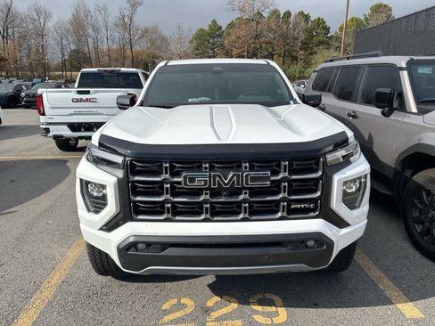 Used 2024 GMC Canyon AT4 w/ AT4 Premium Package image 3