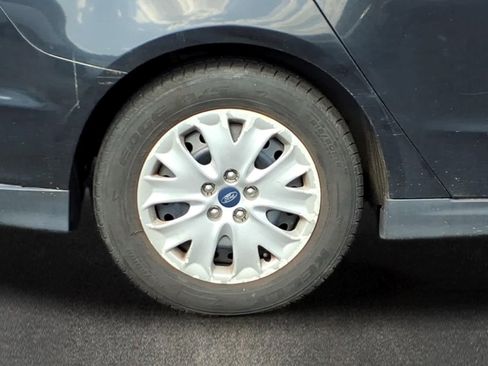 Used 2014 Ford Fusion S FWD image 4