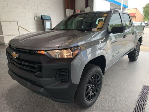 New 2026 Chevrolet Colorado W/T w/ WT Custom Package RWD image 4