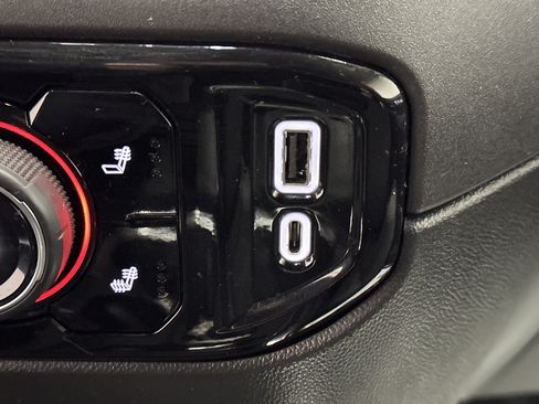 Used 2022 Chevrolet Silverado 1500 LT Trail Boss w/ Protection Package image 40