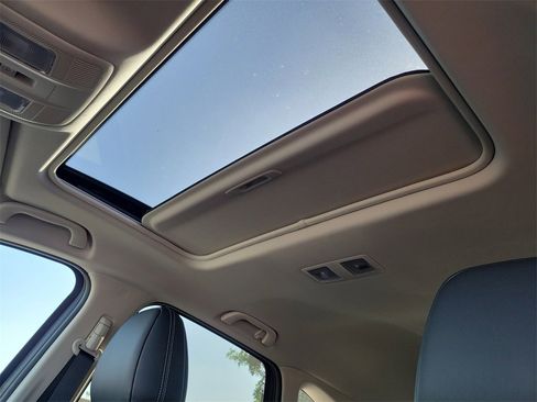 New 2025 MAZDA CX-5 AWD 2.5 S w/ Premium Plus Pkg image 16