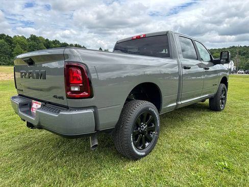 New 2026 RAM 2500 Big Horn AWD/4WD image 6