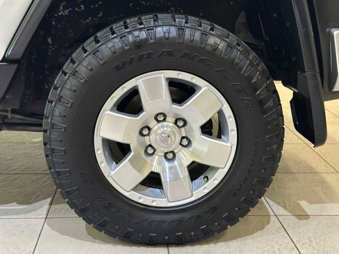 Used 2007 Toyota FJ Cruiser 4WD image 8