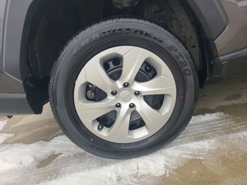 Used 2023 Toyota RAV4 LE image 10