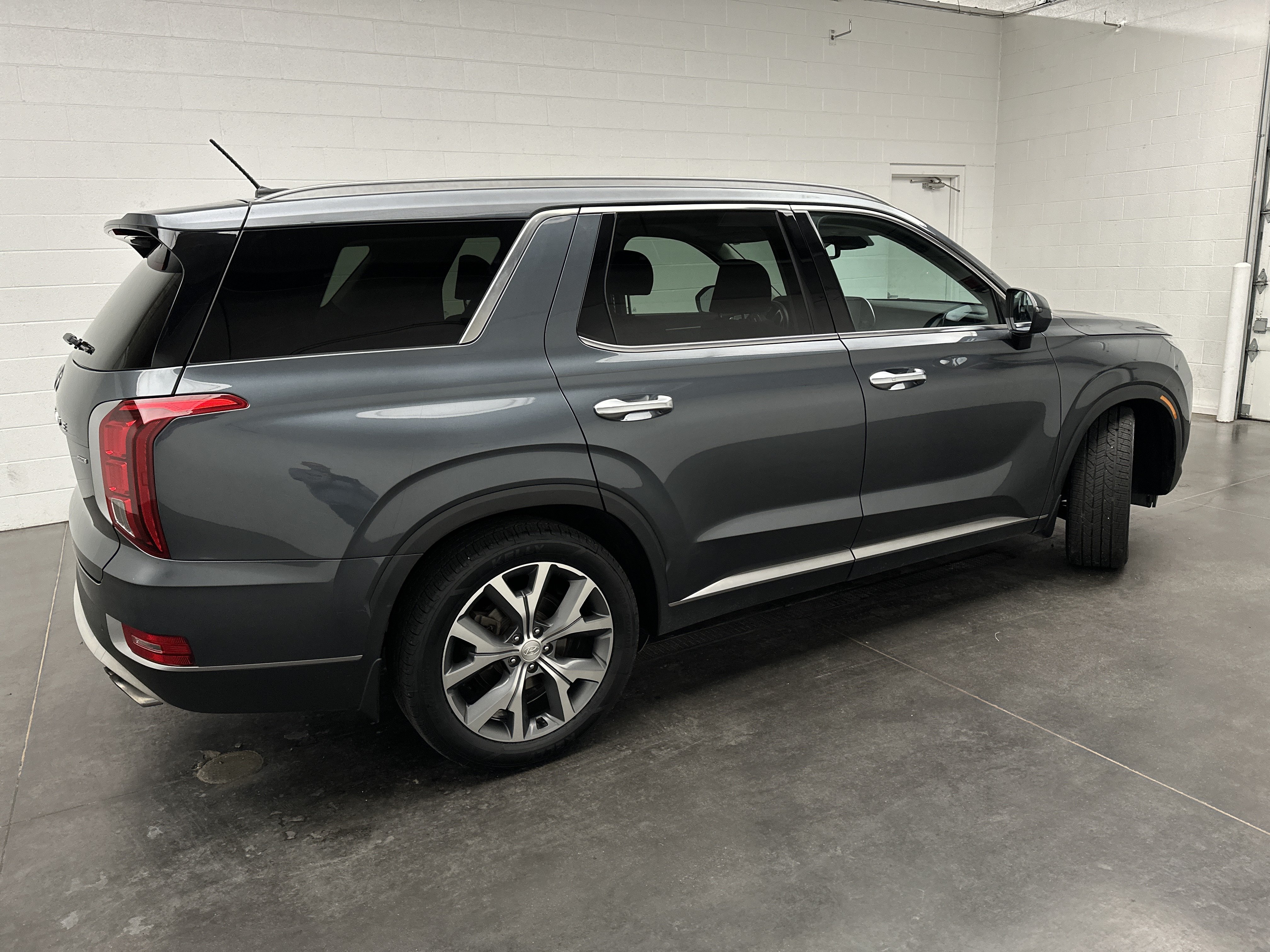 Used 2020 Hyundai Palisade SEL w/ Convenience Package AWD/4WD image 10