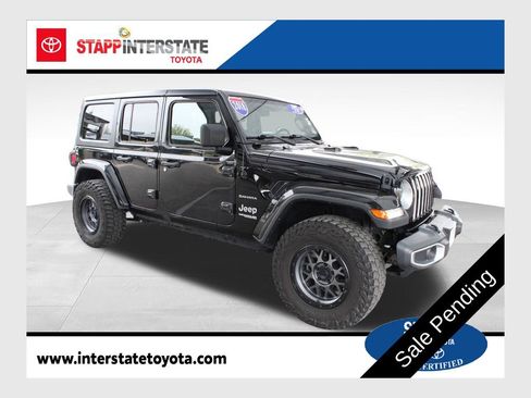Used 2018 Jeep Wrangler Unlimited Sahara AWD/4WD image 1
