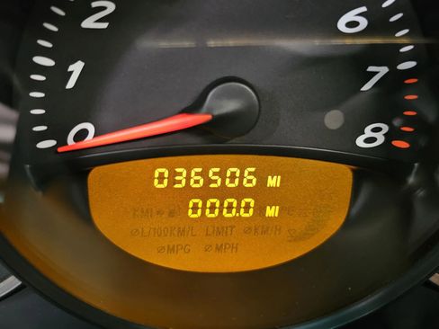 Used 2001 Porsche Boxster RWD image 15