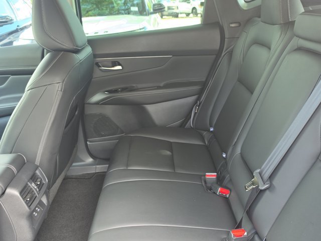 Used 2025 Nissan Murano SV FWD image 15