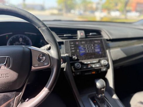 Used 2021 Honda Civic EX image 8