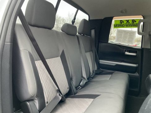 Used 2017 Toyota Tundra SR5 w/ TRD Off Road Package image 39