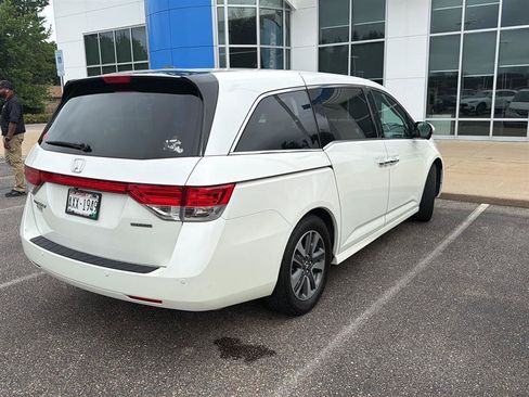 Used 2015 Honda Odyssey Touring image 6