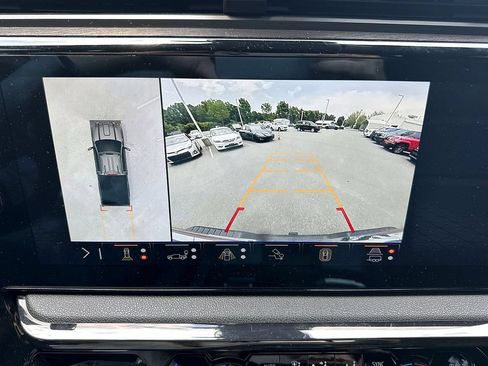 Used 2024 GMC Sierra 2500 AT4 w/ AT4 Preferred Package AWD/4WD image 24