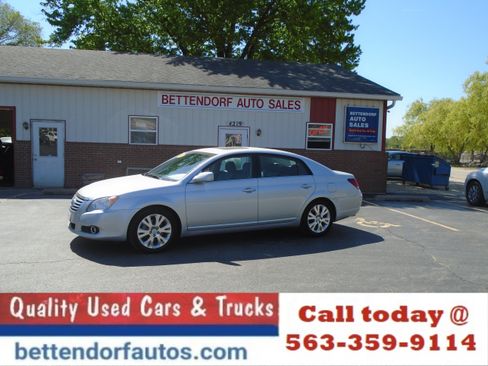 Used 2008 Toyota Avalon XLS FWD image 1