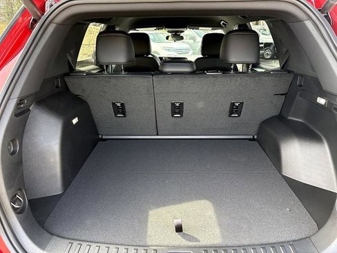 New 2026 Chevrolet Equinox LT w/ Convenience Package II image 11