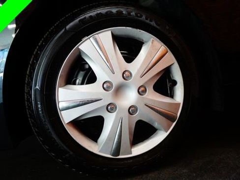 Used 2023 Toyota Corolla LE FWD image 70