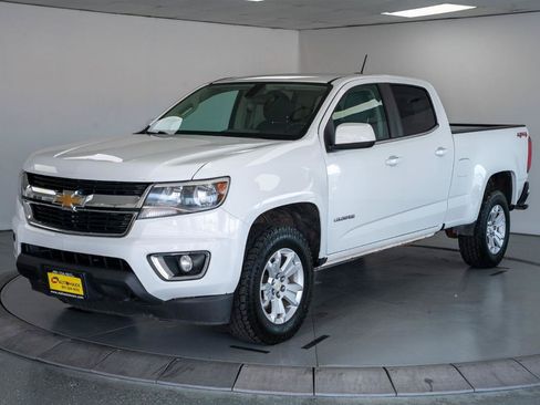 Used 2019 Chevrolet Colorado LT w/ LT Convenience Package AWD/4WD image 3