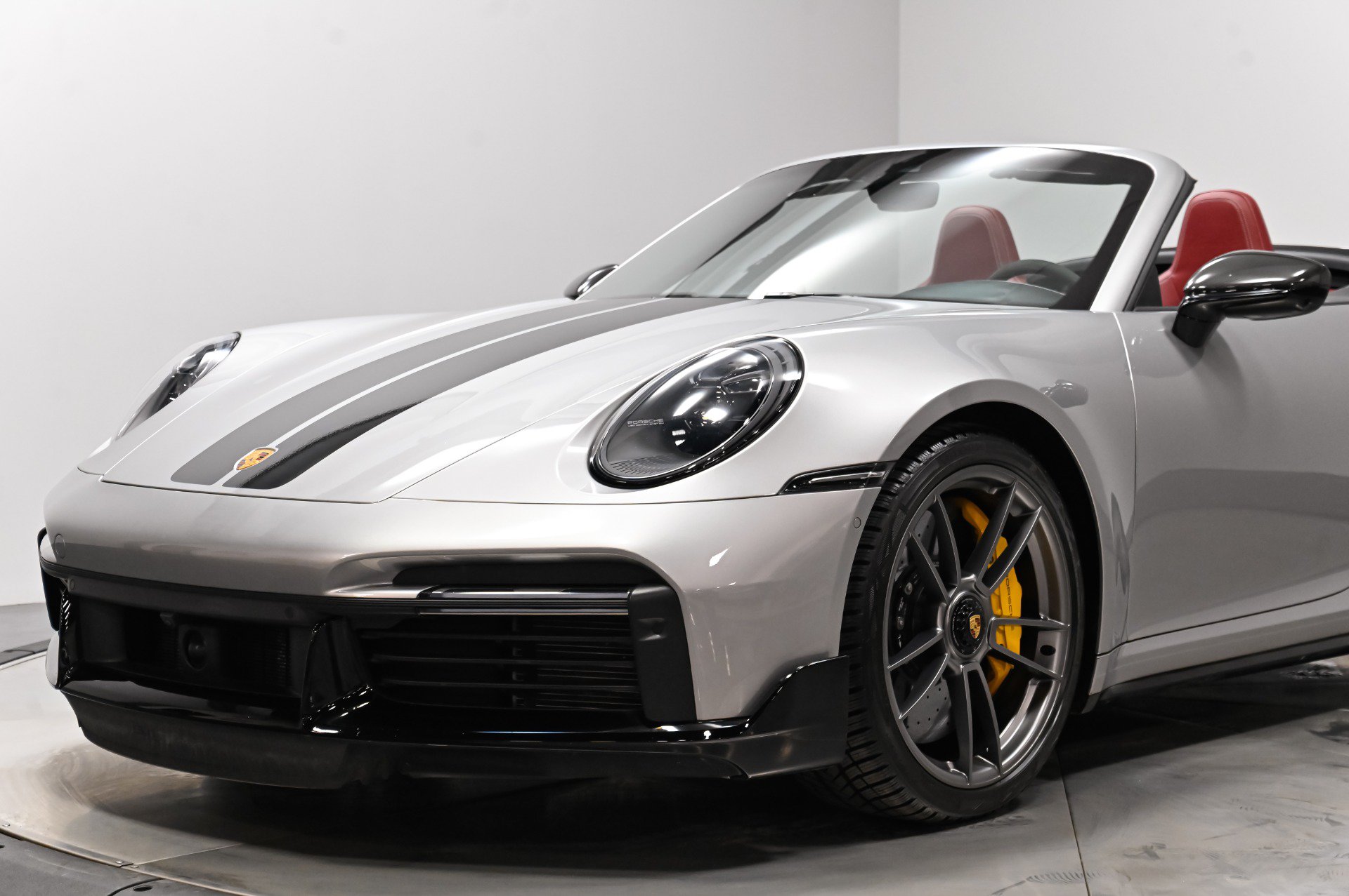 Used 2022 Porsche 911 Turbo S AWD/4WD image 7