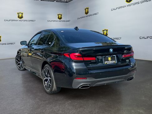 Used 2023 BMW 530e w/ M Sport Package RWD image 3
