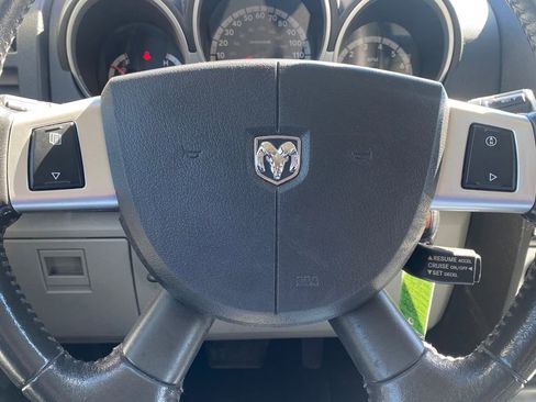 Used 2007 Dodge Nitro SLT image 28