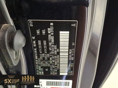 Certified 2021 Toyota Sienna Platinum FWD image 34