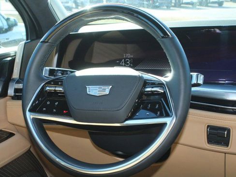 New 2025 Cadillac Escalade IQ Luxury 2 image 6